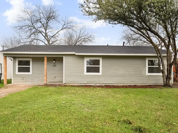 2655 Larry Dr, Dallas, TX 75228
