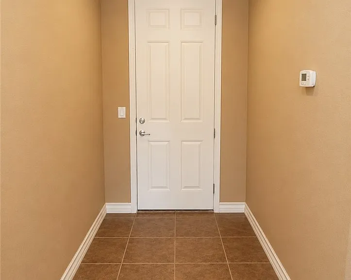 4881 Castello Way — Photo 5
