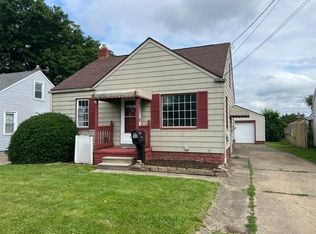 215 25th St SW, Canton, OH 44706