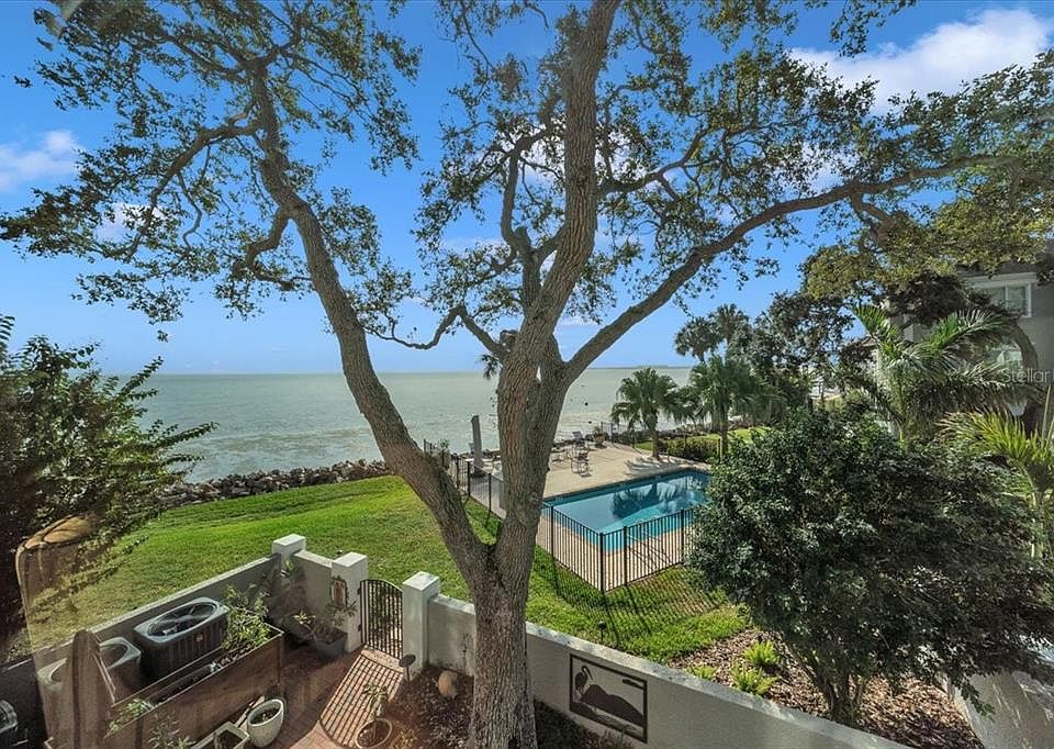 1st image of 6212 BAYSHORE BOULEVARD #K