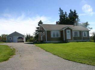 698 County Rd, Lubec, ME 04652