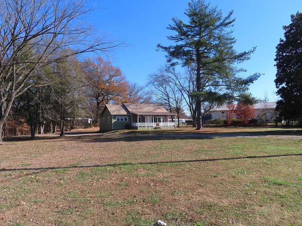 1280 Thompsonville Ln Oak Grove KY Zillow