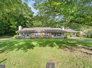 5668 Williamsburg Trce, Atlanta, GA 30349