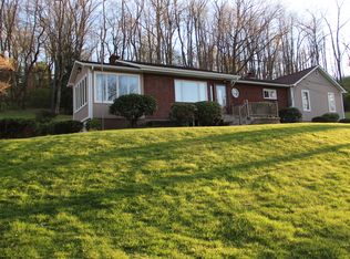 2333 McDevitt Rd, Sewickley, PA 15143