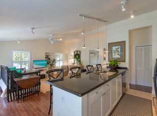 2 Nassau Ln APT 3, Key West, FL 33040