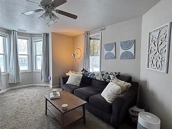 5th image of 501 W McPherson St