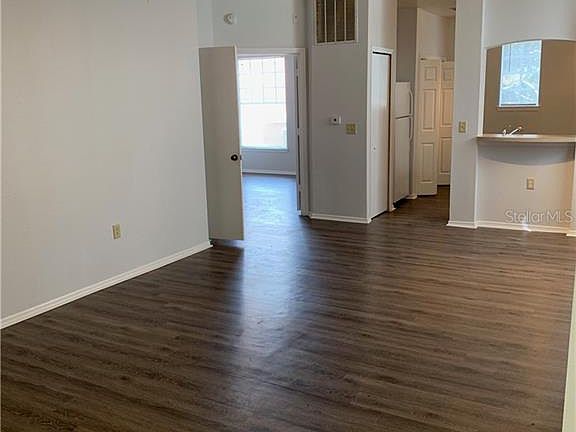 3rd image of 126 Vista Verdi 216 Cir