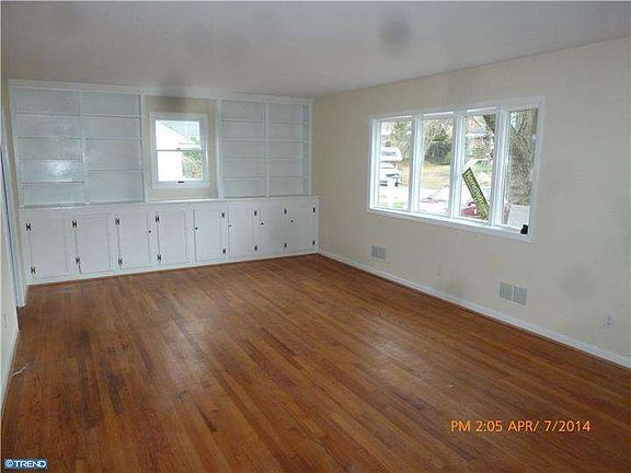 5th image of 1202 Harrison Ave