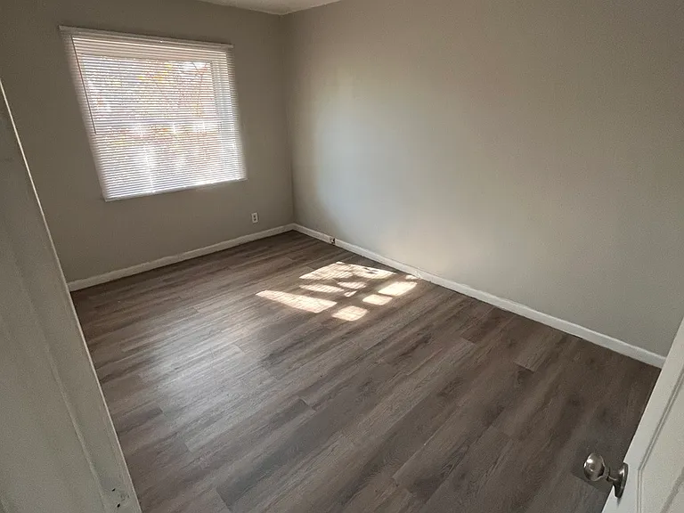 3652 Otterbein Ave #3652 — Photo 4