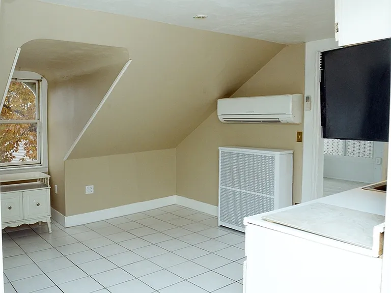 25 Baltimore St #2/3 — Photo 19