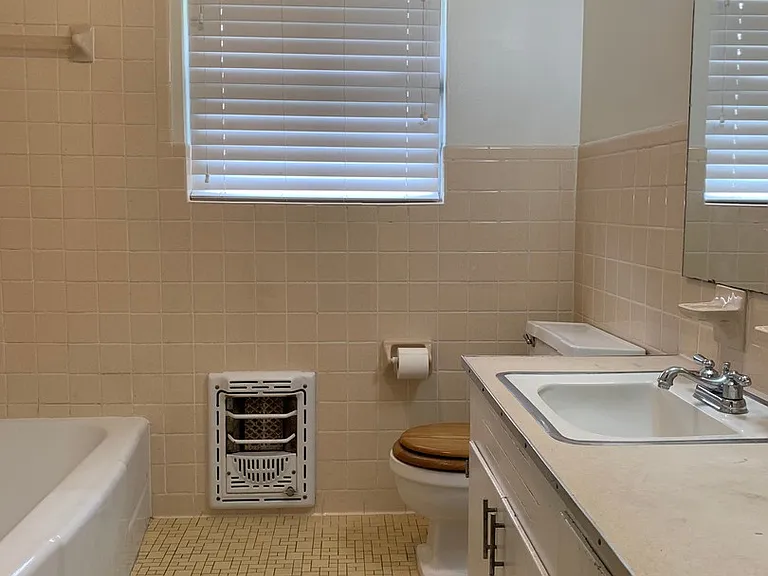 4511 Greenway Dr — Photo 11