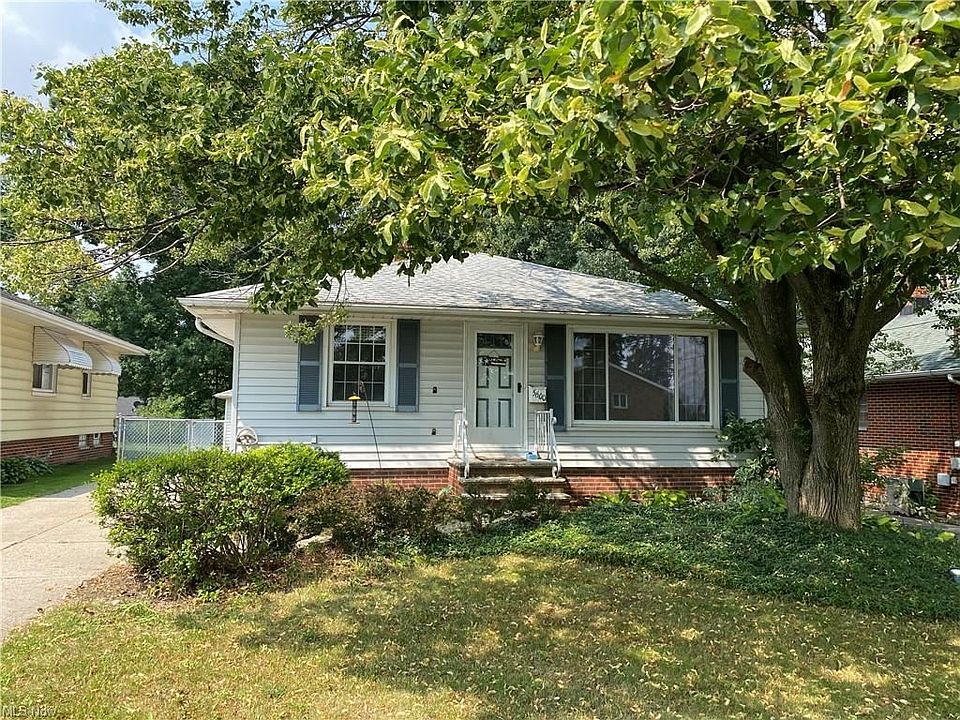 1st image of 5600 Cumberland Dr