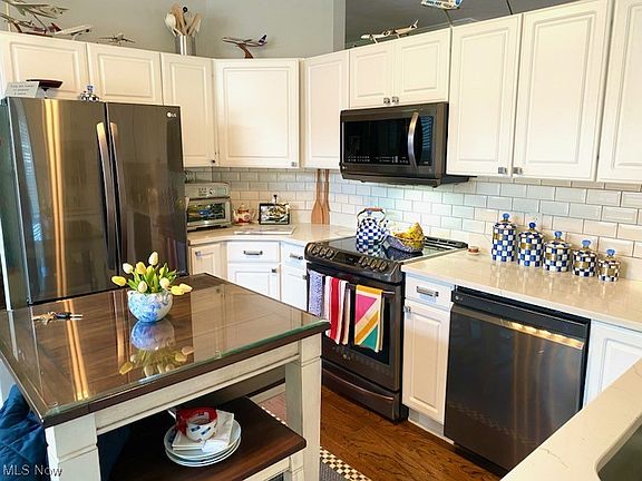 5th image of 3433 E Prescott Cir