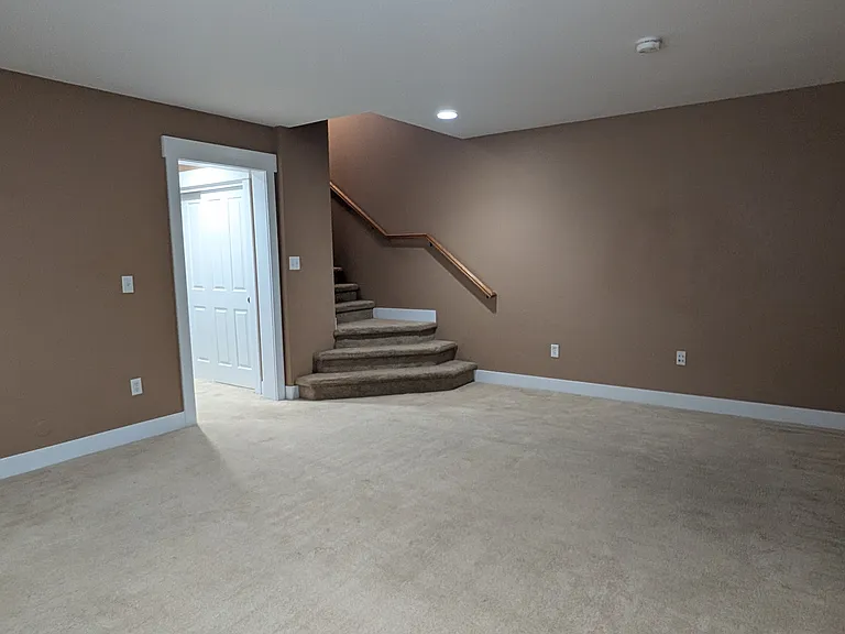 1166 S Sherman St — Photo 40