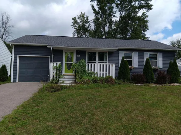 814 Lakeview Dr, Marysville, OH 43040