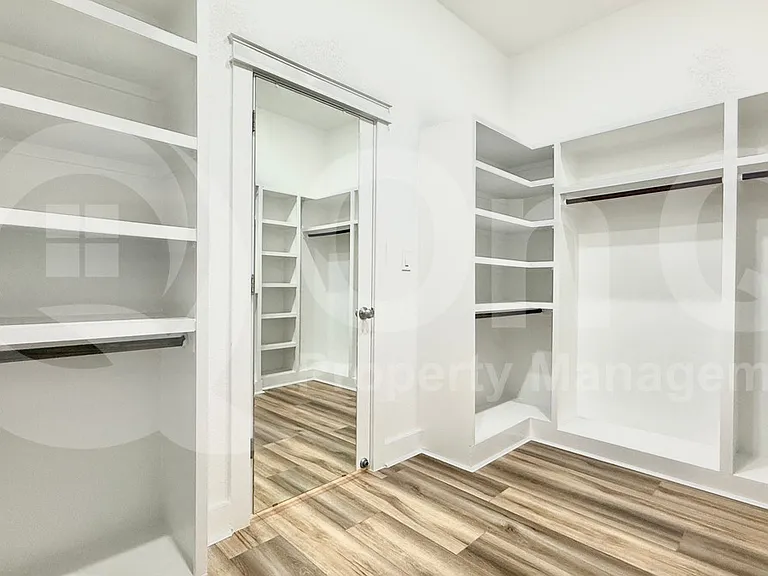 111 Tylee Cir — Photo 28