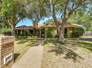 201 Edson Ave, Crowley, TX 76036