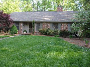 500 Brook Forest Ln, Charlotte, NC 28211