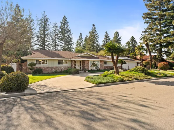 1113 N Manor Drive, Tulare, CA 93274