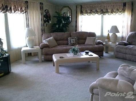 SPACIOUS LIV. RM.