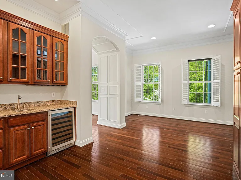 13551 Triadelphia Mill Rd — Photo 21