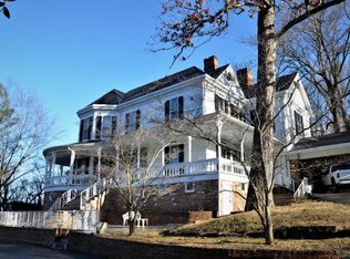 1309 Roan St, Johnson City, TN 37601