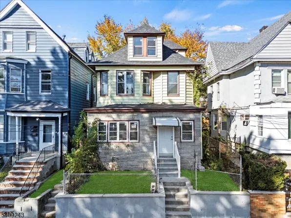 61 Columbia Ave, Newark, NJ 07106