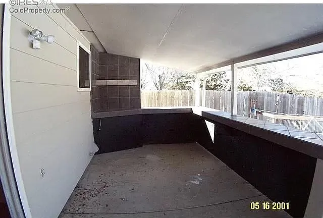 1441 Avondale Pl — Photo 15