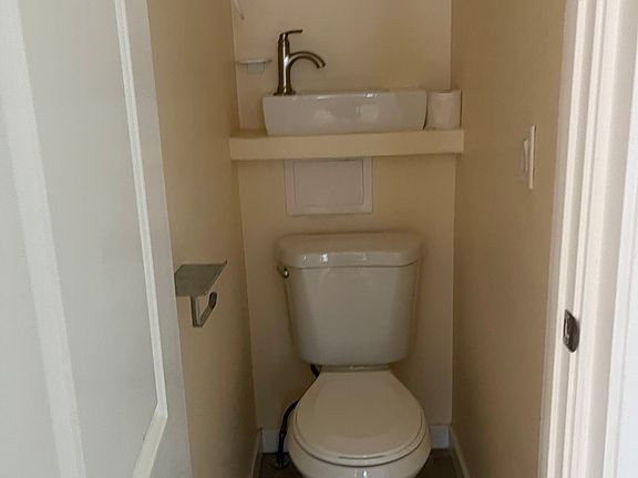 Half bath main level