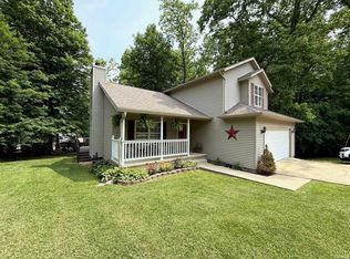 577 Briarwood Ln, Bedford, IN 47421