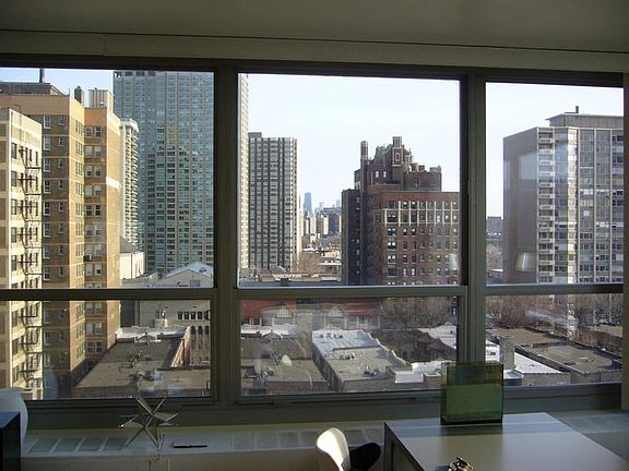 4th image of 3550 N Lake Shore Dr APT 1112