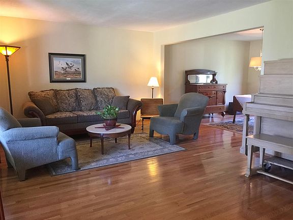 4th image of 5815 Chandler Dr