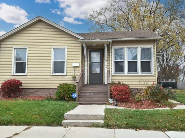 1001 Grand AVENUE, Racine, WI 53403