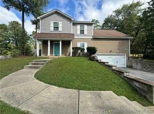 105 Wilshire Ln, Raeford, NC 28376