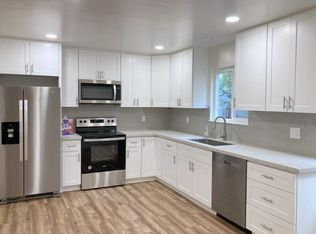 2405 V St APT 1, Sacramento, CA 95818