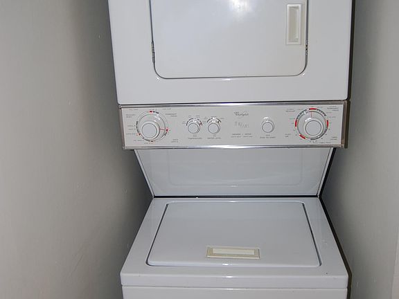 5th image of 686 NW 114th Ave APT 101