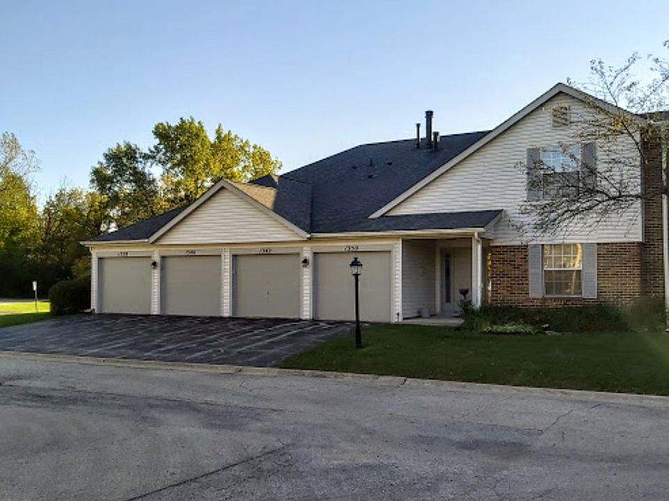 1st image of 1350 Stratford Dr #2B