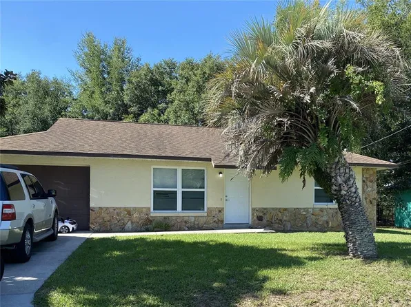5810 NW 6th Pl, Ocala, FL 34482