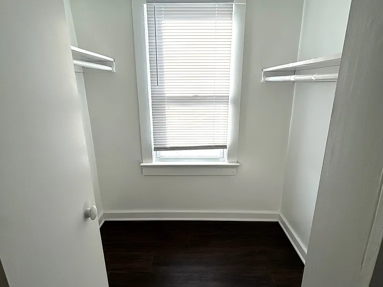 1212 Fisher St — Photo 10