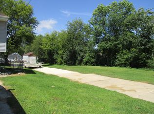 1122 S Frederick Ave, Oelwein, IA 50662