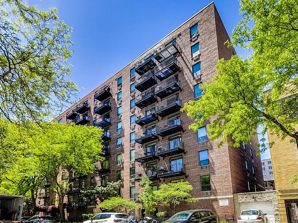 1st image of 3900 N Pine Grove Ave APT 908