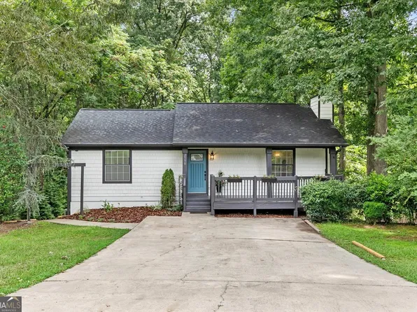 2550 Hawk Creek Trl, Cumming, GA 30041