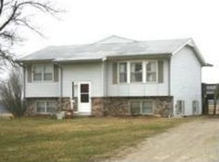 11098 NW Old Cemetery Rd, Stewartsville, MO 64490