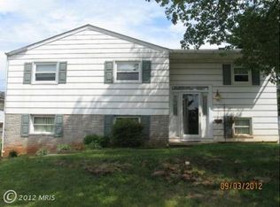 8945 Twin Ridge Dr, Glen Burnie, MD 21061