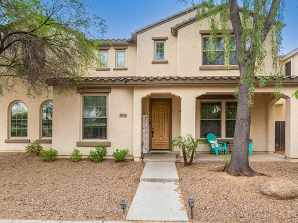 1825 S Rockwell St, Gilbert, AZ 85295