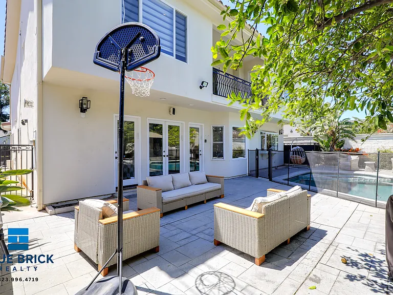 5230 Teesdale Ave — Photo 57