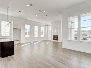 1409 Town Creek Dr, Austin, TX 78741