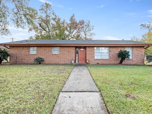 5195 Laurel St, Beaumont, TX 77707