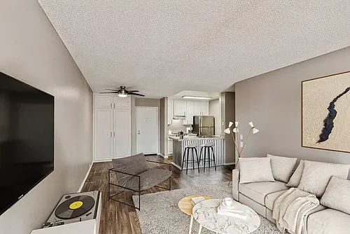 Crystal View Photo 1