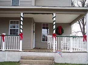 2nd image of 216 E Myrtle Ave